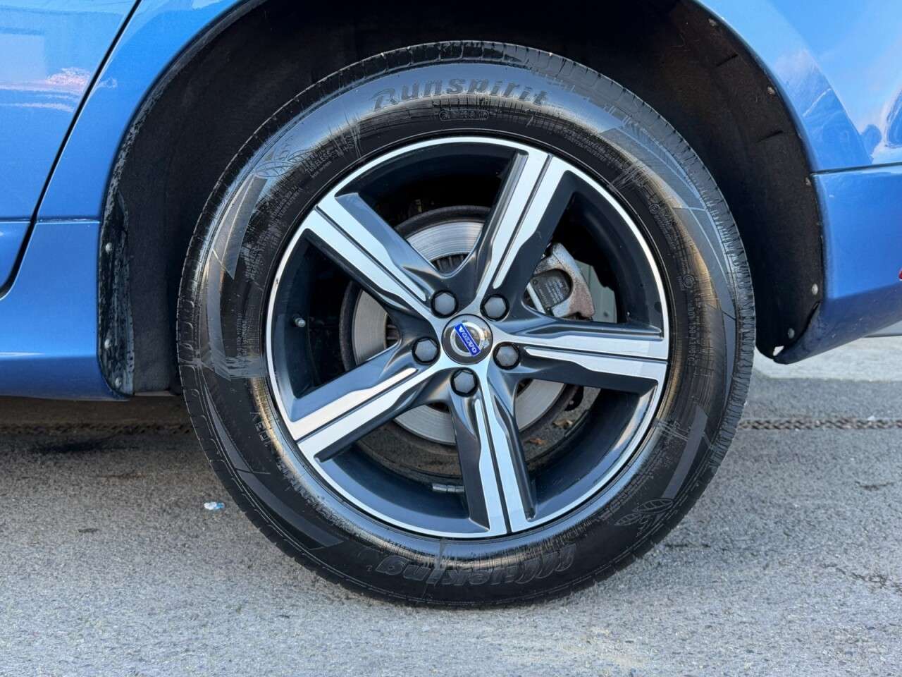 2016 VOLVO XC60 2016 VOLVO XC60