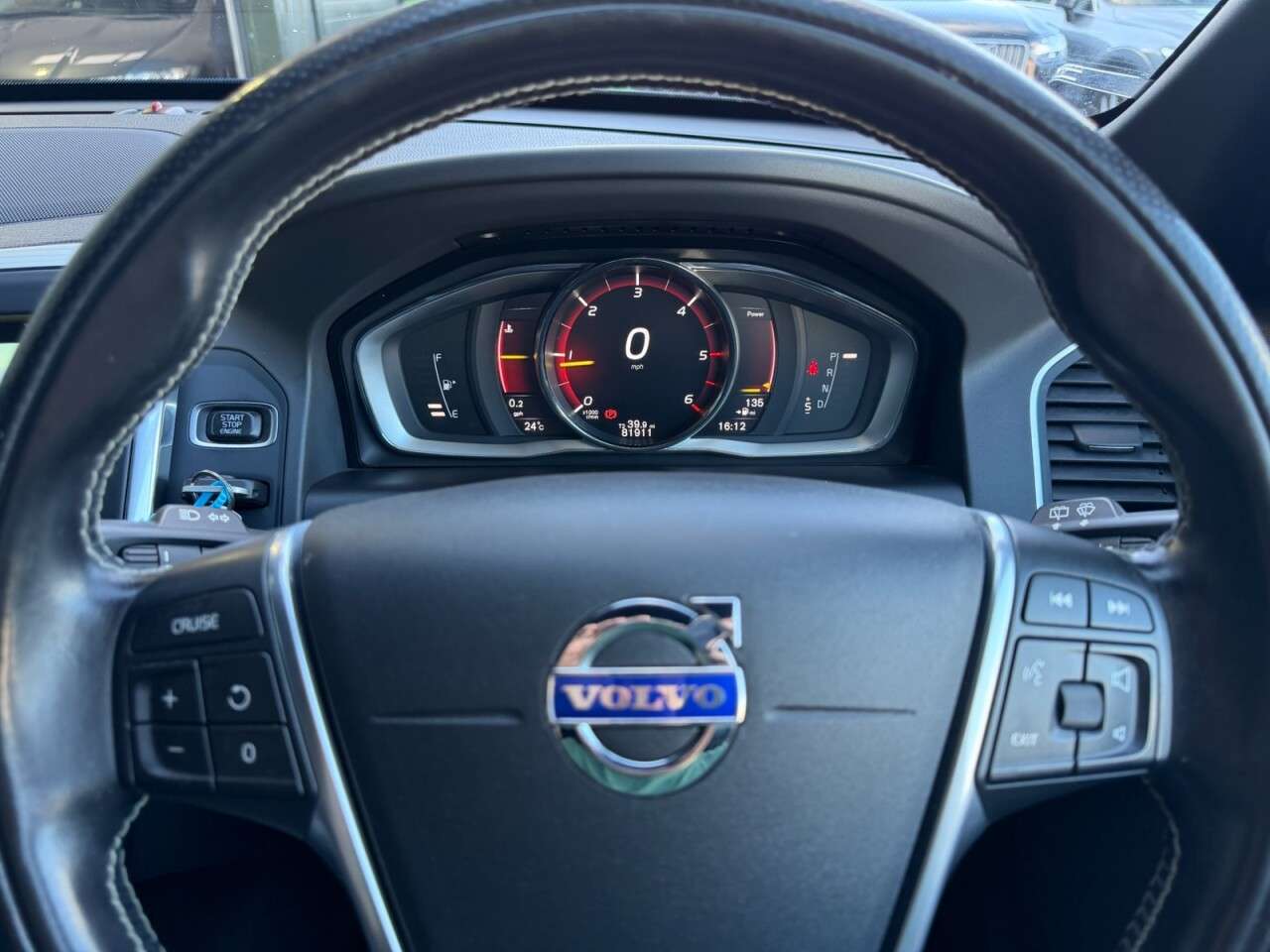 2016 VOLVO XC60 2016 VOLVO XC60