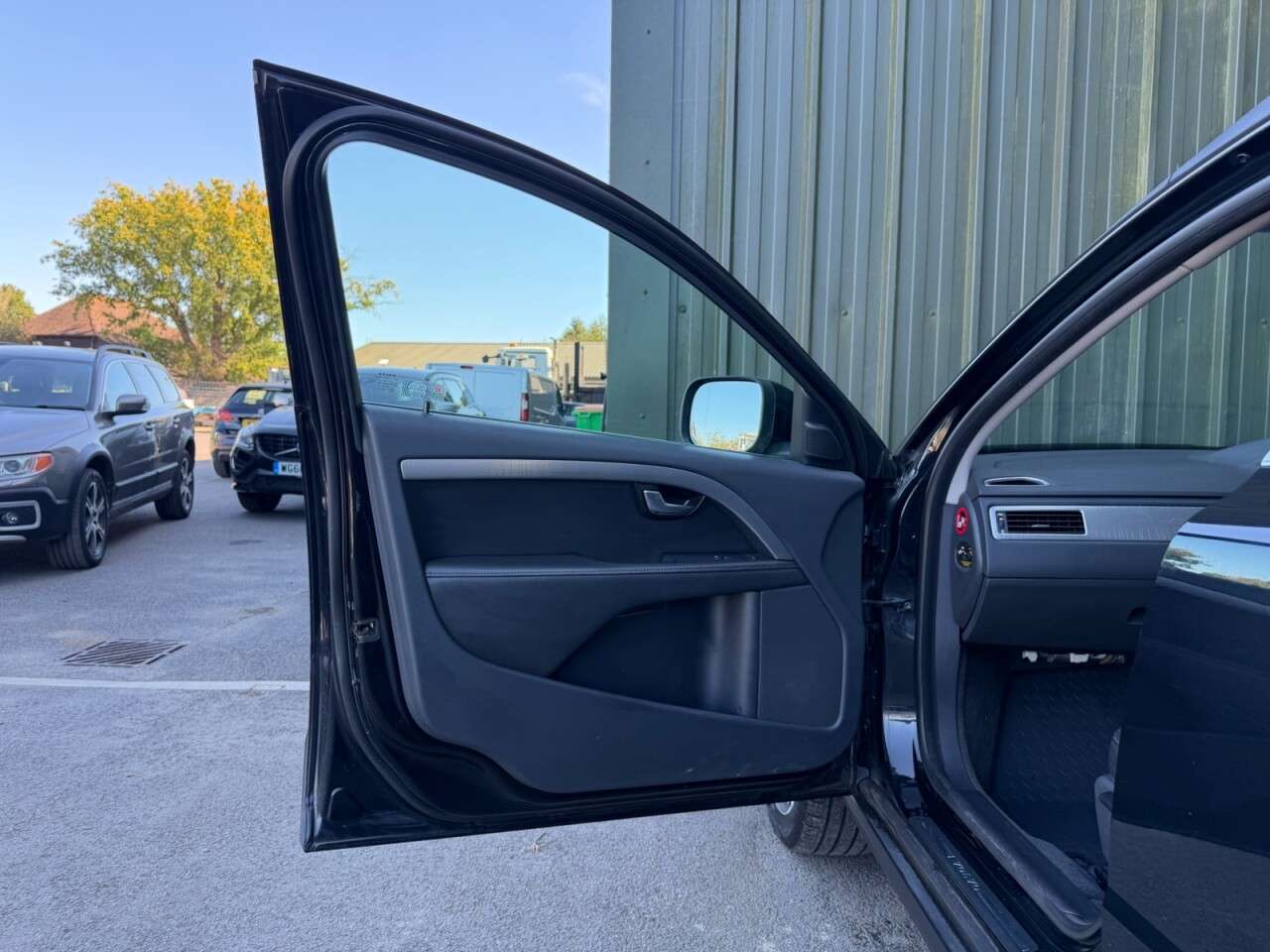 2012 VOLVO XC70 2012 VOLVO XC70