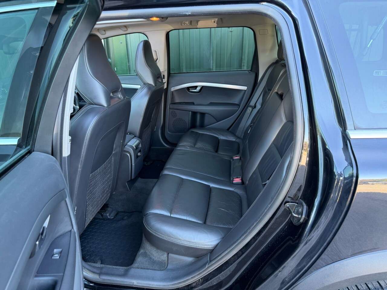 2012 VOLVO XC70 2012 VOLVO XC70
