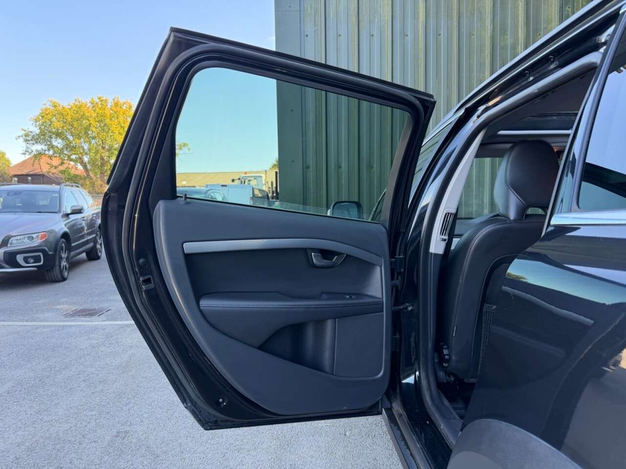 2012 VOLVO XC70 2012 VOLVO XC70