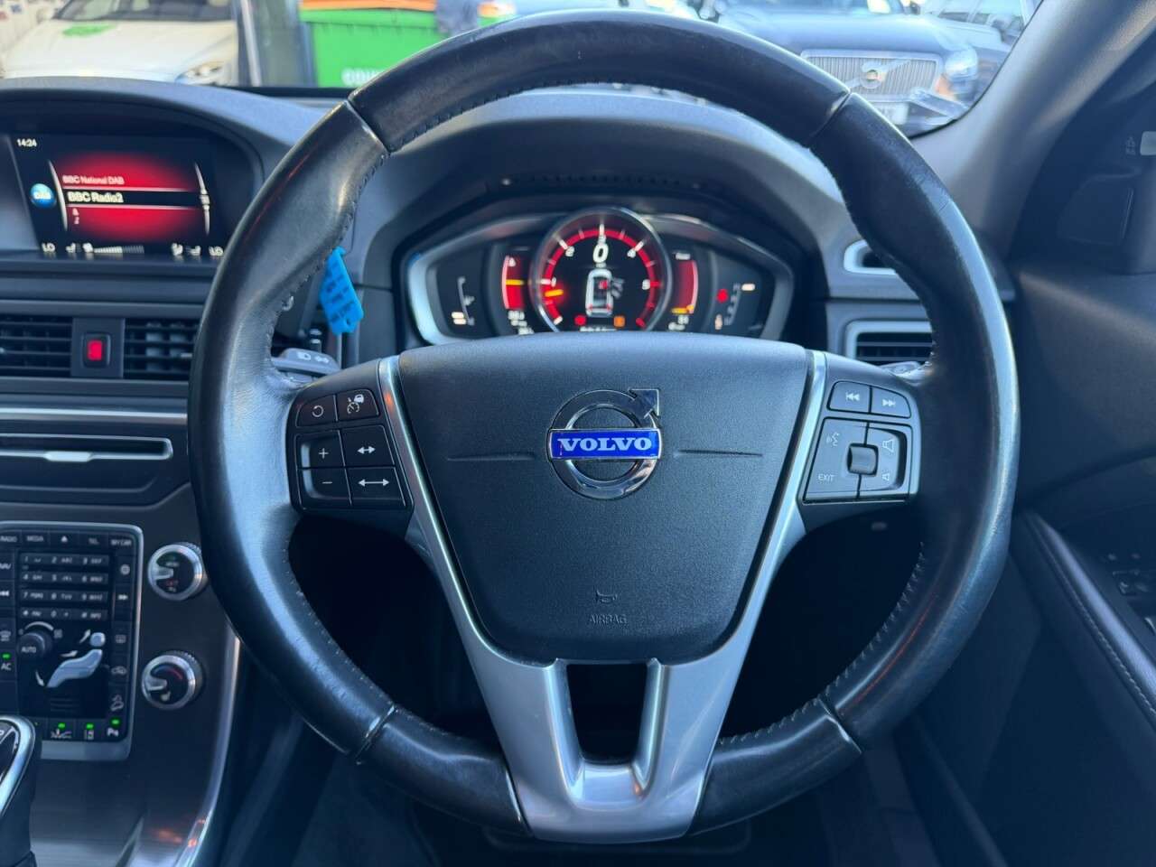 2015 VOLVO XC70 2015 VOLVO XC70