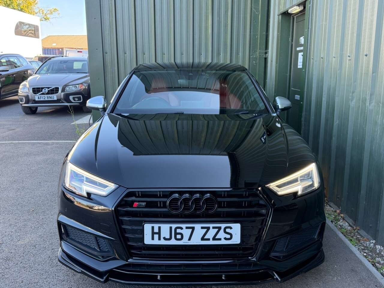 A 2017 AUDI S4 3.0 TFSI V6 Saloon 4dr Petrol Tiptronic quattro Euro 6 (s/s) (354 ps) Front A 2017 AUDI S4 3.0 TFSI V6 Saloon 4dr Petrol Tiptronic quattro Euro 6 (s/s) (354 ps) Front