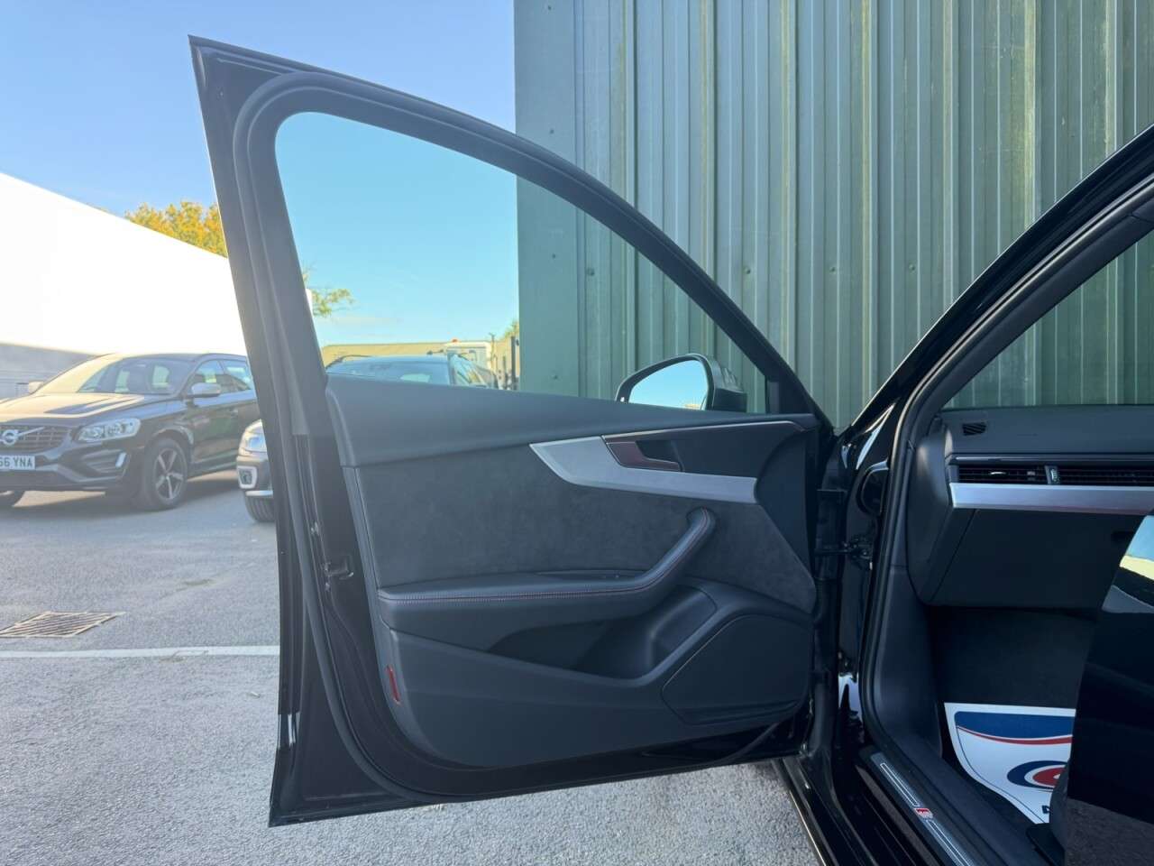 2017 AUDI S4 2017 AUDI S4