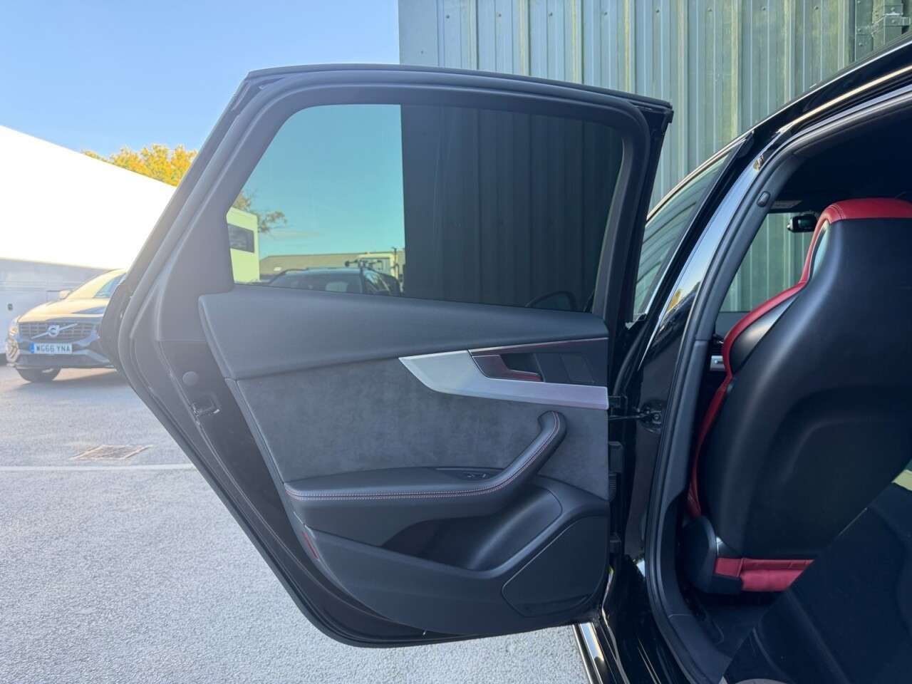 2017 AUDI S4 2017 AUDI S4