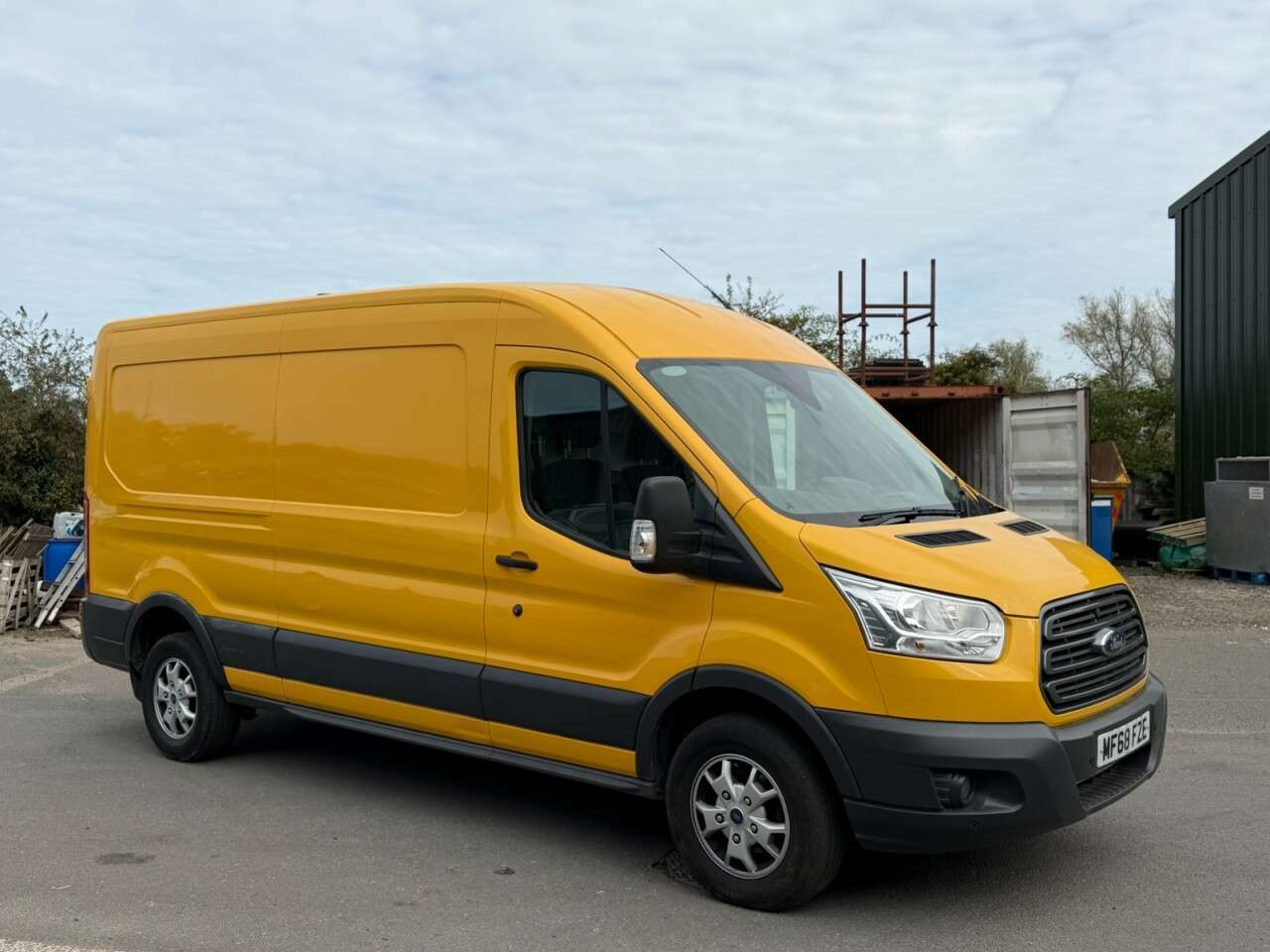 A 2018 FORD TRANSIT 2.0 350 EcoBlue Panel Van 5dr Diesel Manual RWD L3 H2 Euro 6 (130 ps) Bluet A 2018 FORD TRANSIT 2.0 350 EcoBlue Panel Van 5dr Diesel Manual RWD L3 H2 Euro 6 (130 ps) Bluet