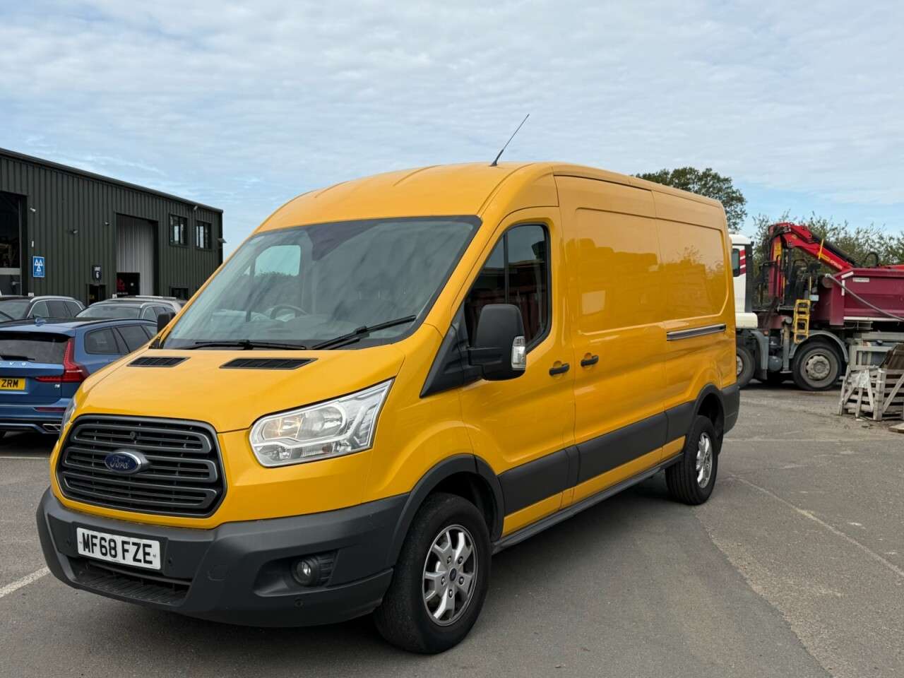 A 2018 FORD TRANSIT 2.0 350 EcoBlue Panel Van 5dr Diesel Manual RWD L3 H2 Euro 6 (130 ps) Bluet A 2018 FORD TRANSIT 2.0 350 EcoBlue Panel Van 5dr Diesel Manual RWD L3 H2 Euro 6 (130 ps) Bluet