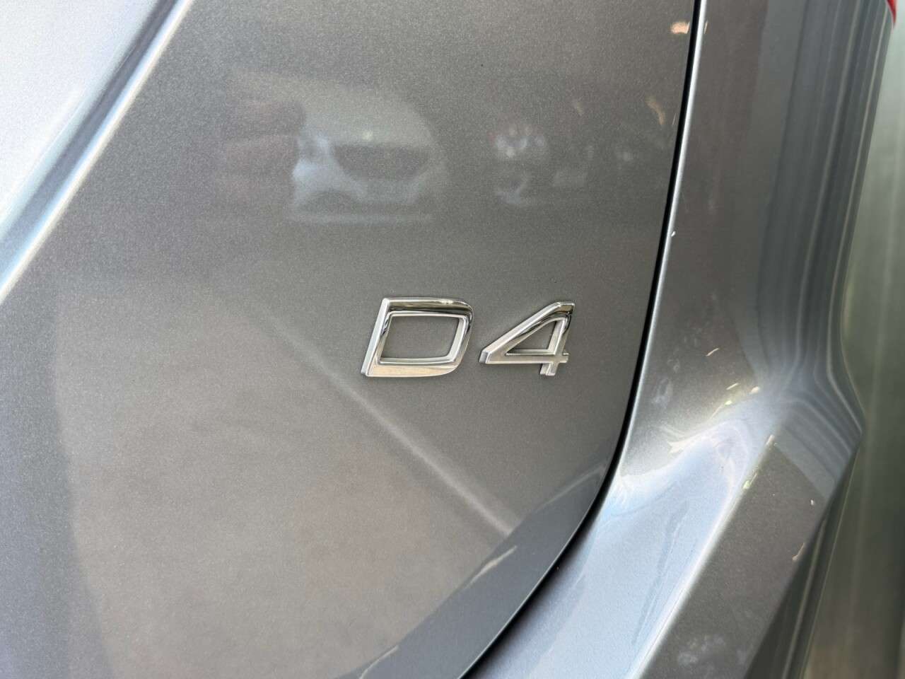 2017 VOLVO XC60 2017 VOLVO XC60