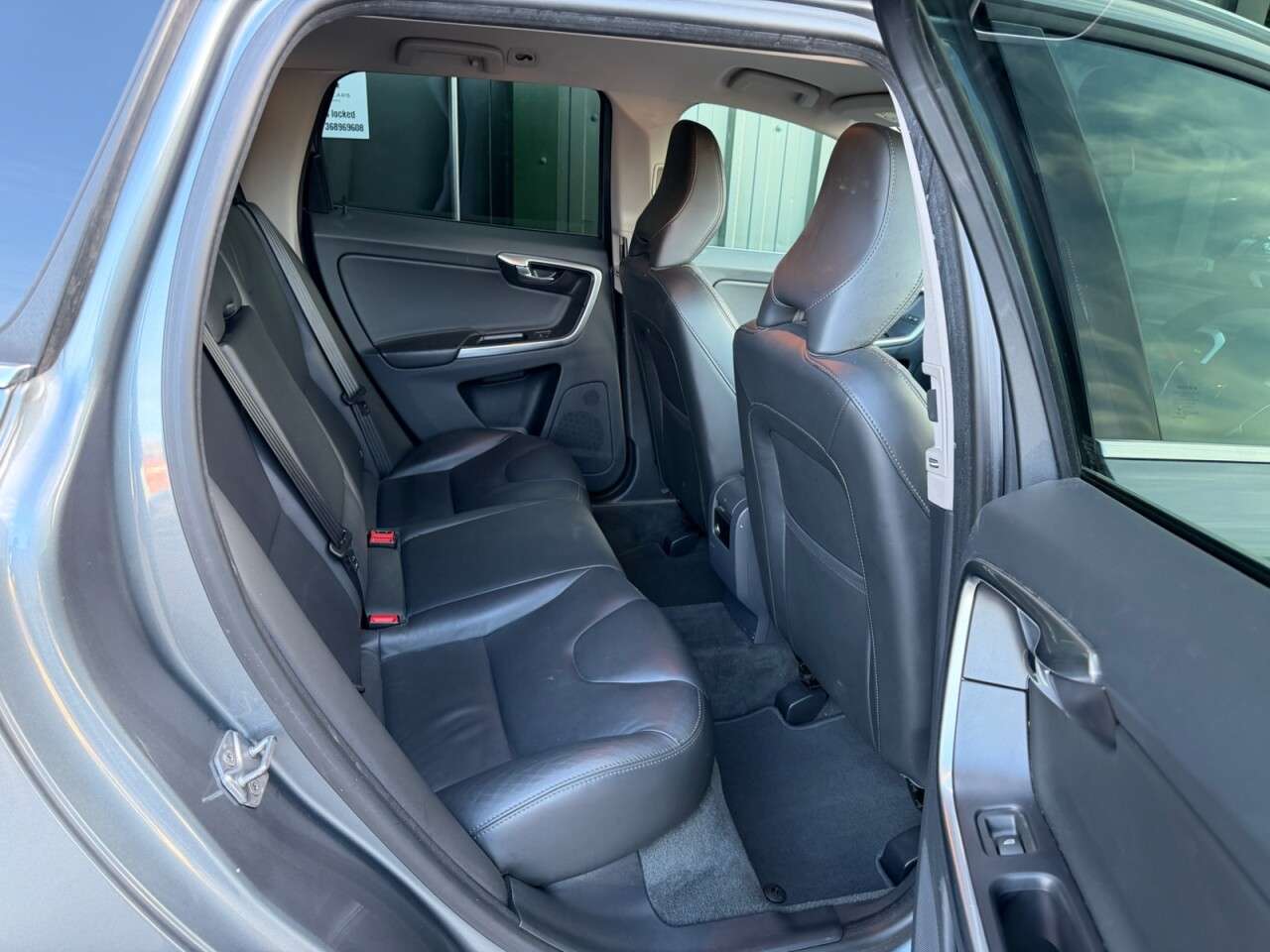 2017 VOLVO XC60 2017 VOLVO XC60