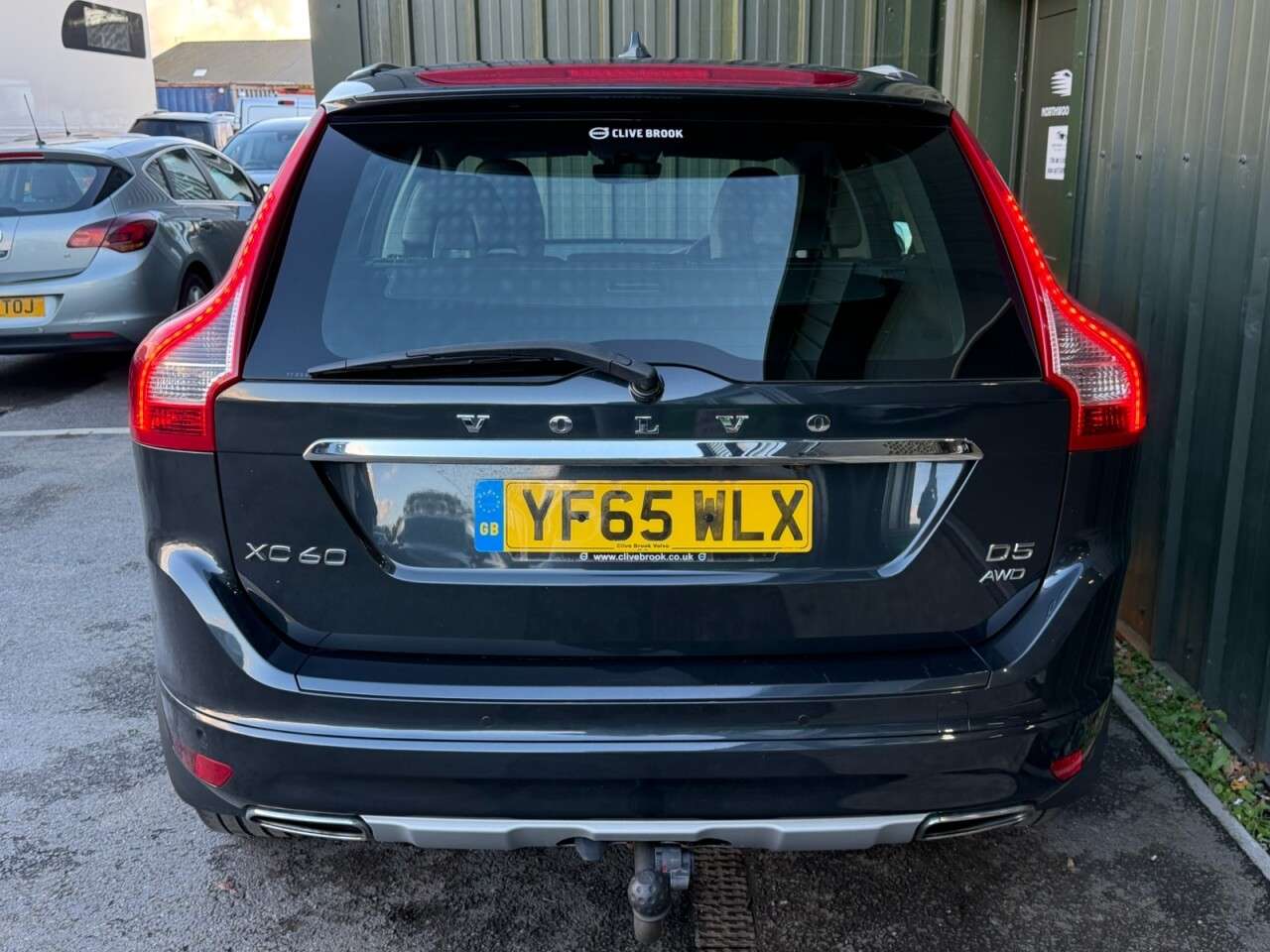 2015 VOLVO XC60 2015 VOLVO XC60