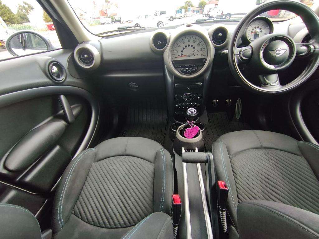 2012 MINI COUNTRYMAN 2012 MINI COUNTRYMAN