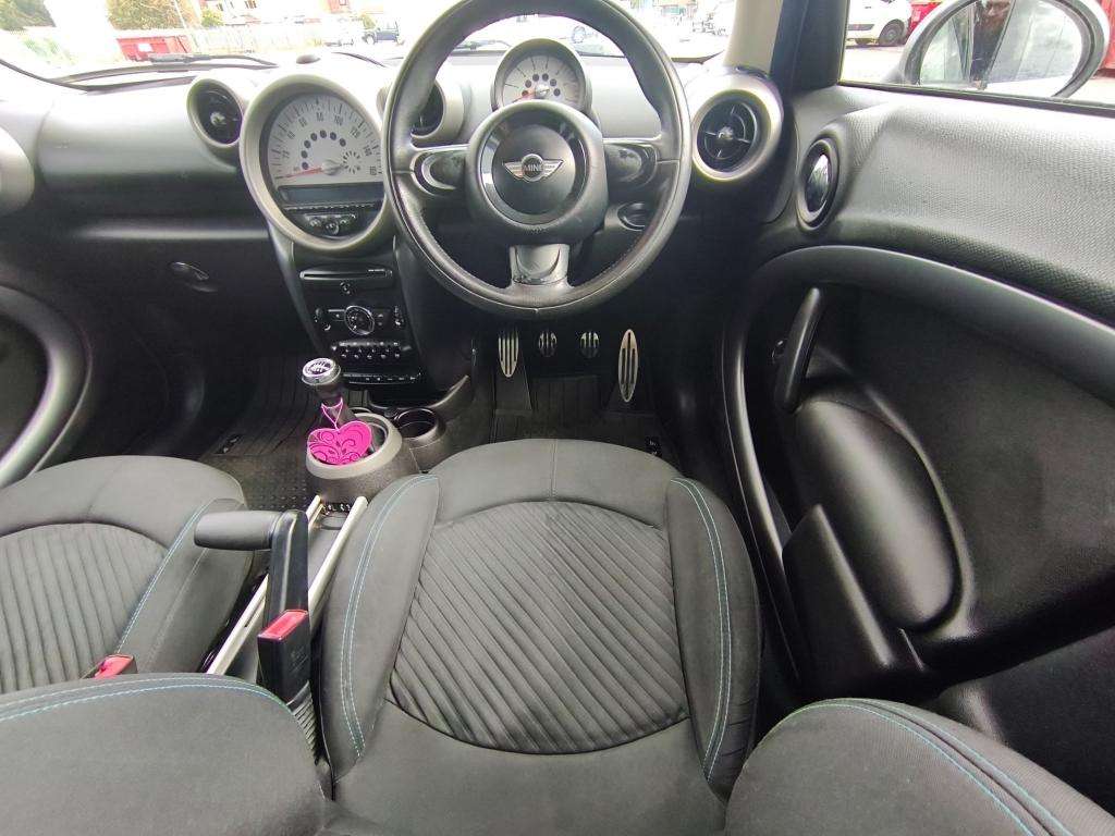 2012 MINI COUNTRYMAN 2012 MINI COUNTRYMAN