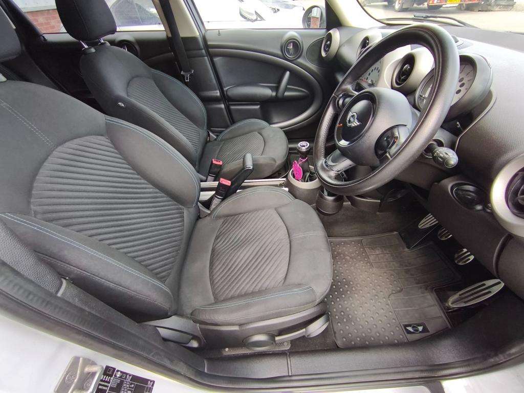 2012 MINI COUNTRYMAN 2012 MINI COUNTRYMAN
