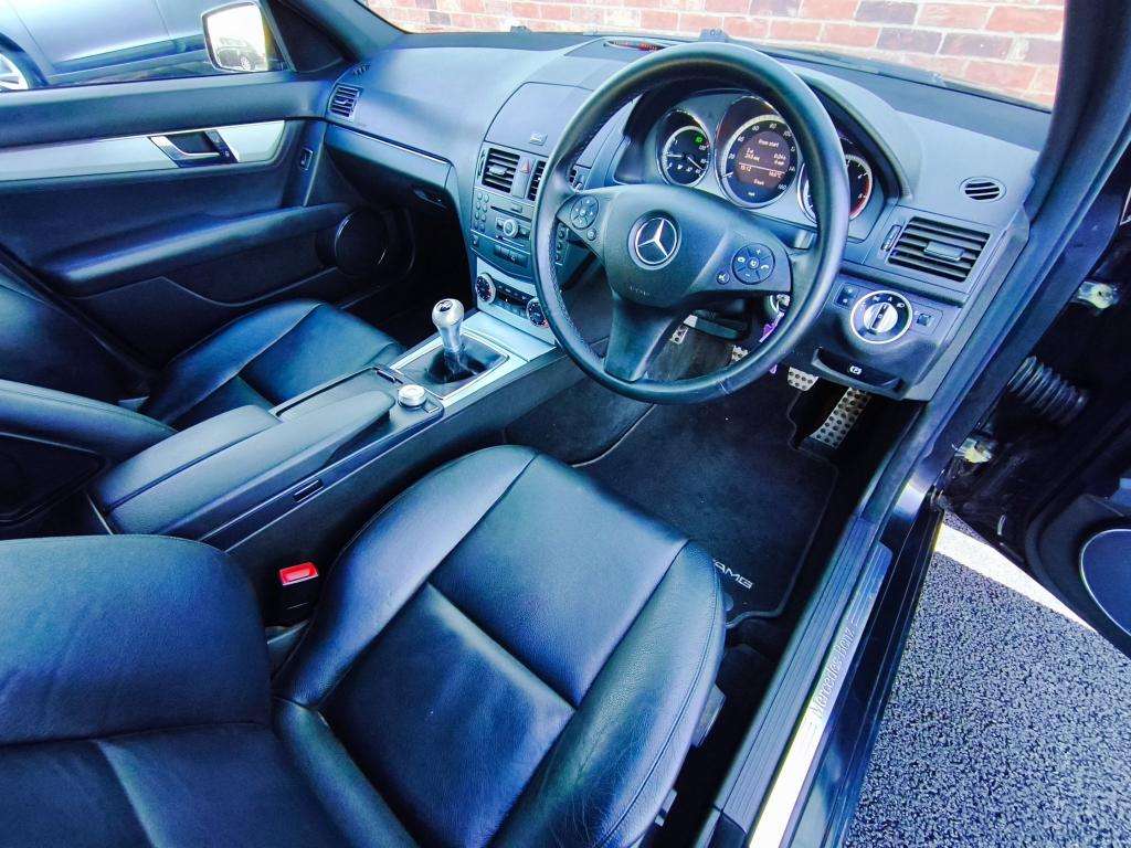 2010 MERCEDES-BENZ C-CLASS 2010 MERCEDES-BENZ C-CLASS