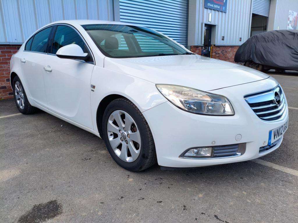 A 2012 VAUXHALL INSIGNIA Sri Nav Cdti Ecoflex / Diesel / Manual / Saloon / A 2012 VAUXHALL INSIGNIA Sri Nav Cdti Ecoflex / Diesel / Manual / Saloon /