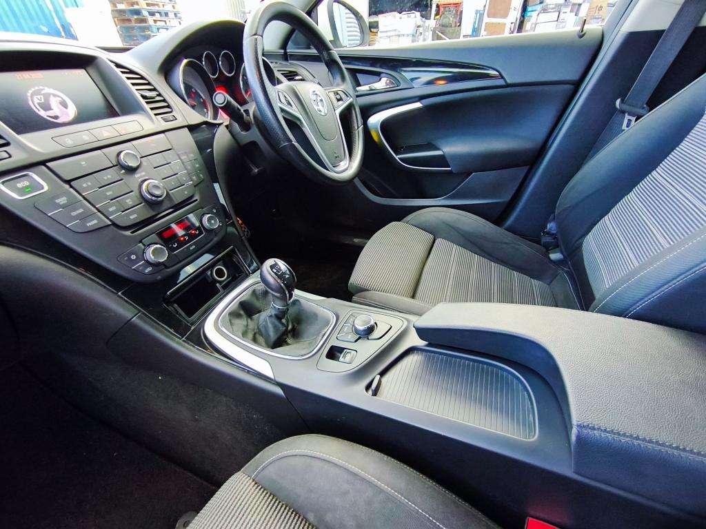 2012 VAUXHALL INSIGNIA 2012 VAUXHALL INSIGNIA