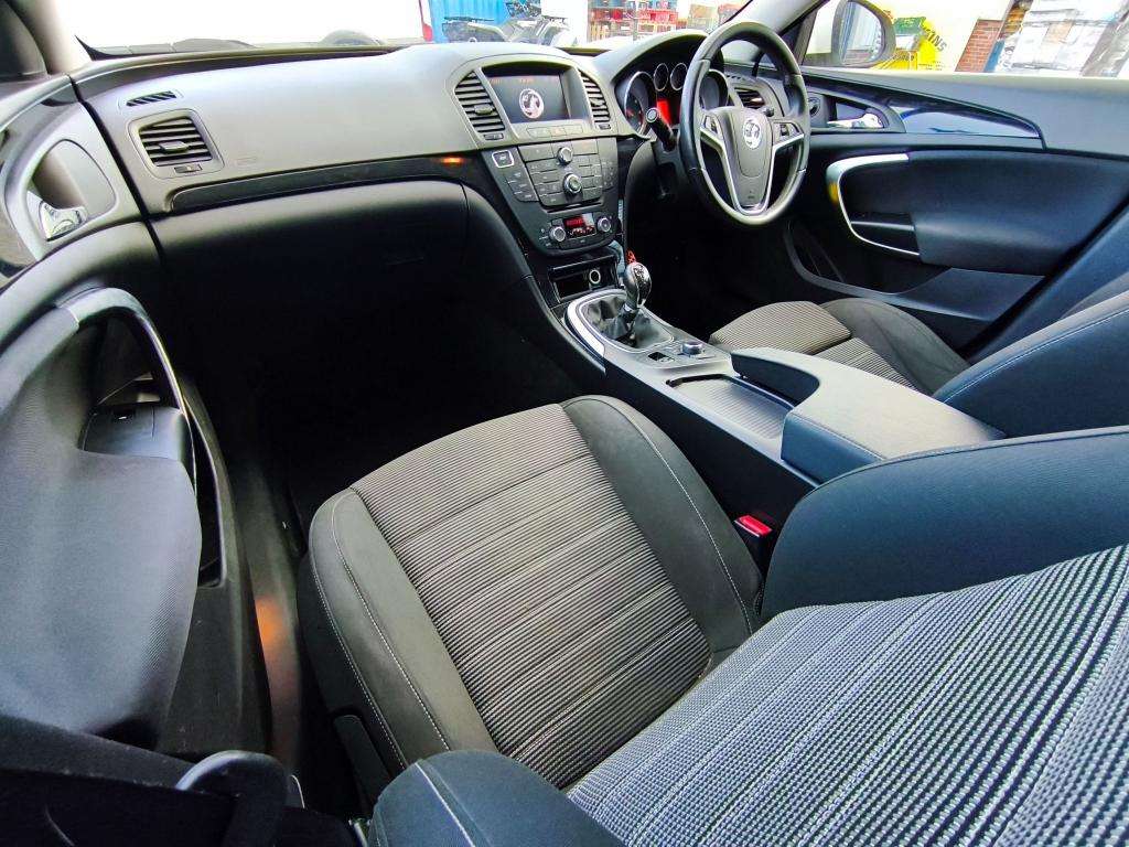 2012 VAUXHALL INSIGNIA 2012 VAUXHALL INSIGNIA