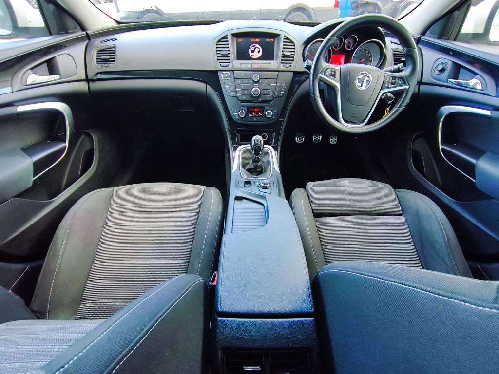 2012 VAUXHALL INSIGNIA 2012 VAUXHALL INSIGNIA