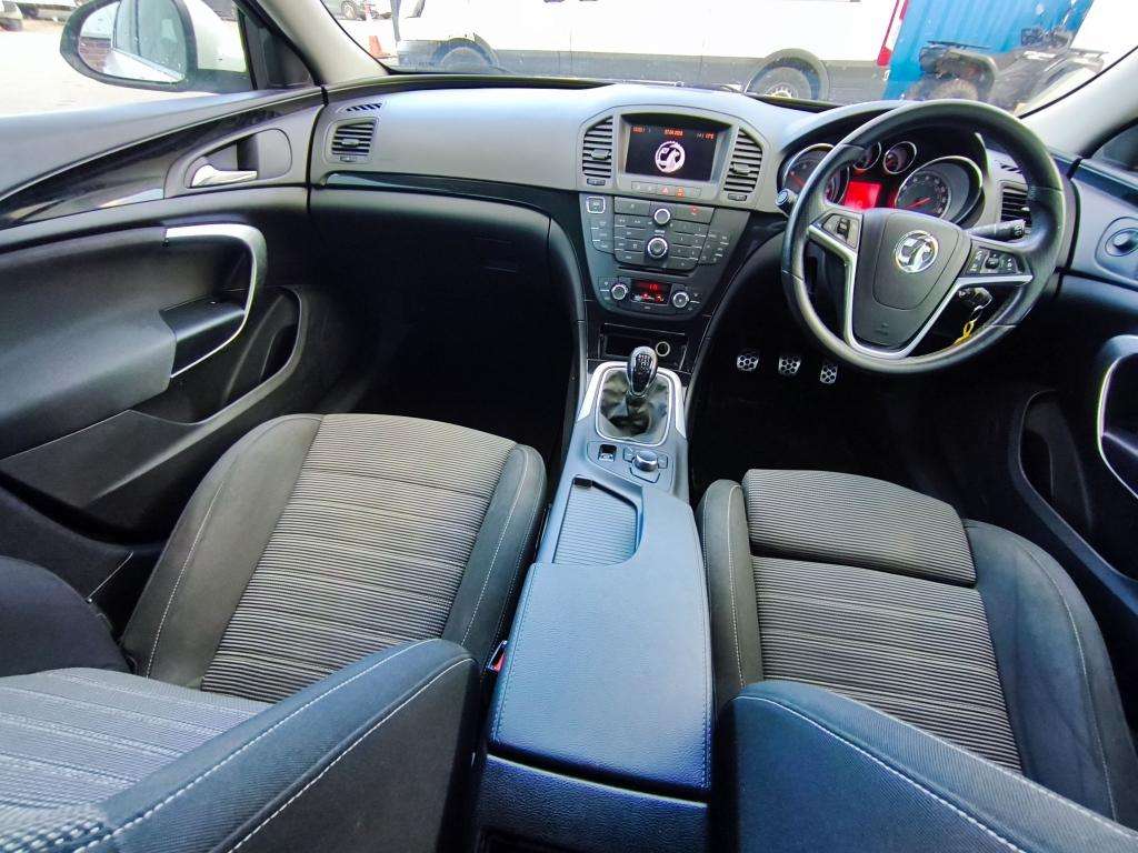 2012 VAUXHALL INSIGNIA 2012 VAUXHALL INSIGNIA