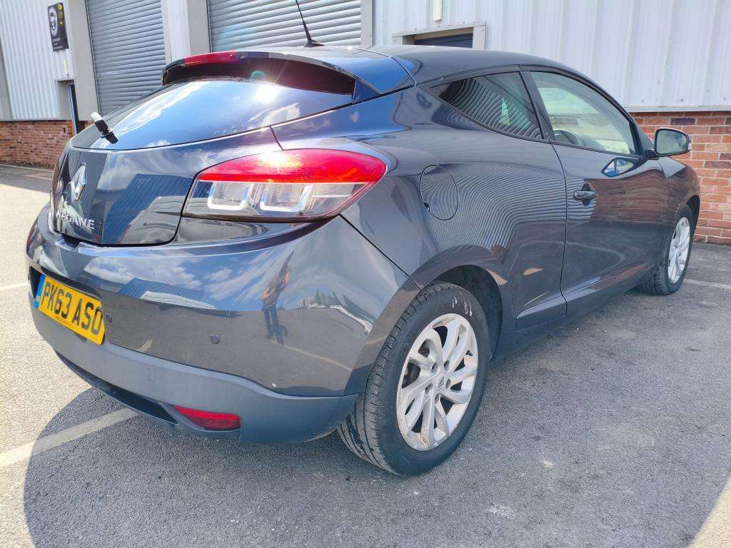 2013 RENAULT MEGANE 2013 RENAULT MEGANE