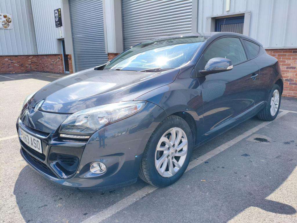 2013 RENAULT MEGANE 2013 RENAULT MEGANE