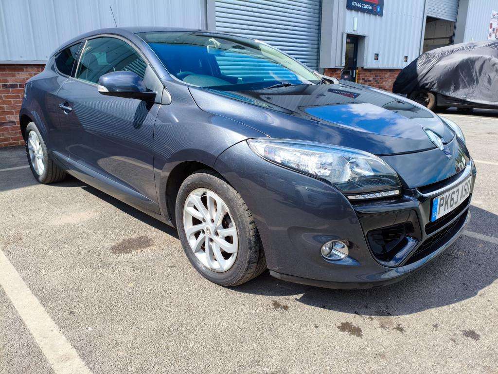A 2013 RENAULT MEGANE Dynamique Tomtom Vvt / Petrol / Manual / ulez / Ha A 2013 RENAULT MEGANE Dynamique Tomtom Vvt / Petrol / Manual / ulez / Ha