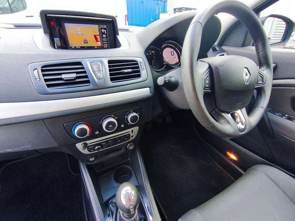 2013 RENAULT MEGANE 2013 RENAULT MEGANE