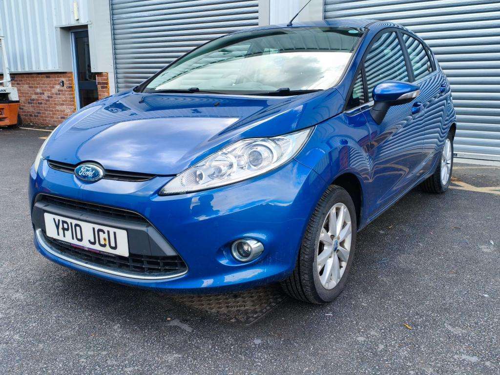 A 2010 FORD FIESTA Zetec / 1.2 Petrol / Manual / ulez / 5 door / Hatc A 2010 FORD FIESTA Zetec / 1.2 Petrol / Manual / ulez / 5 door / Hatc