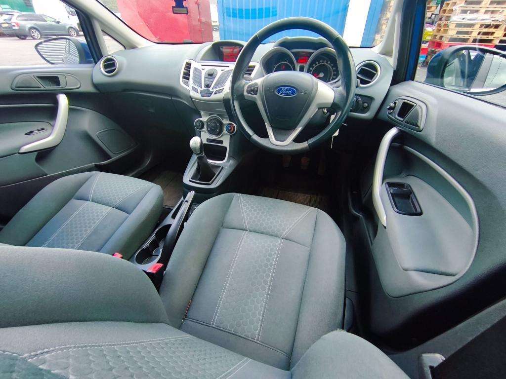 2010 FORD FIESTA 2010 FORD FIESTA