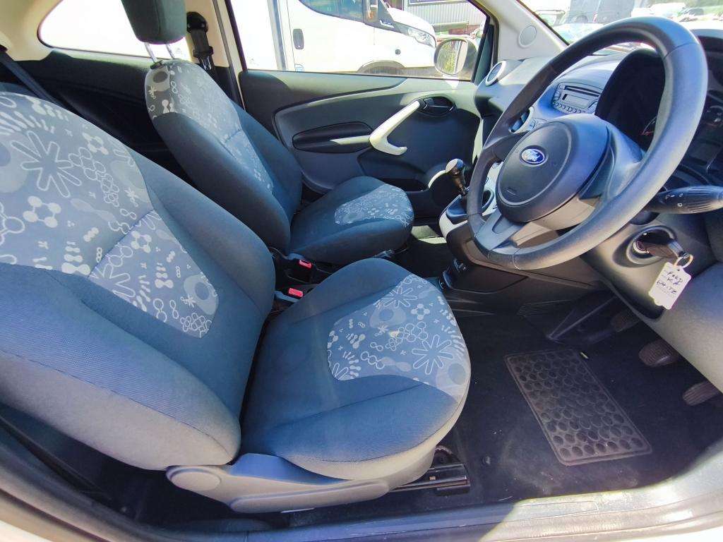 2012 FORD KA 2012 FORD KA
