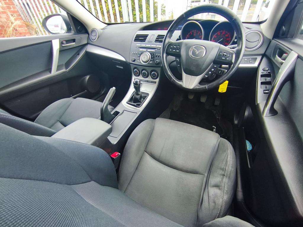 2011 MAZDA 3 2011 MAZDA 3