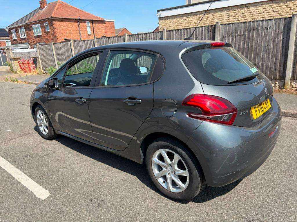 2016 PEUGEOT 208 2016 PEUGEOT 208