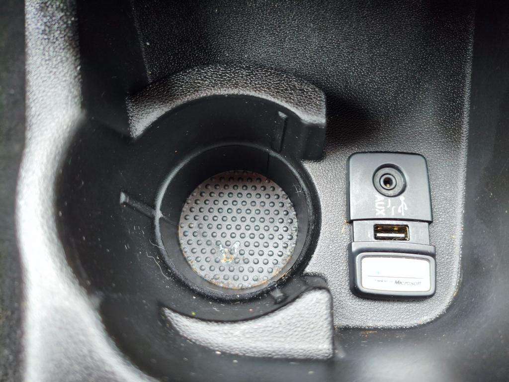 2014 FIAT PUNTO 2014 FIAT PUNTO