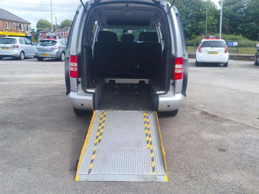 2011 VOLKSWAGEN CADDY 2011 VOLKSWAGEN CADDY