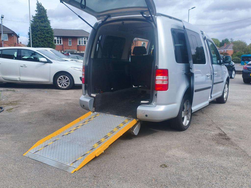 2011 VOLKSWAGEN CADDY 2011 VOLKSWAGEN CADDY