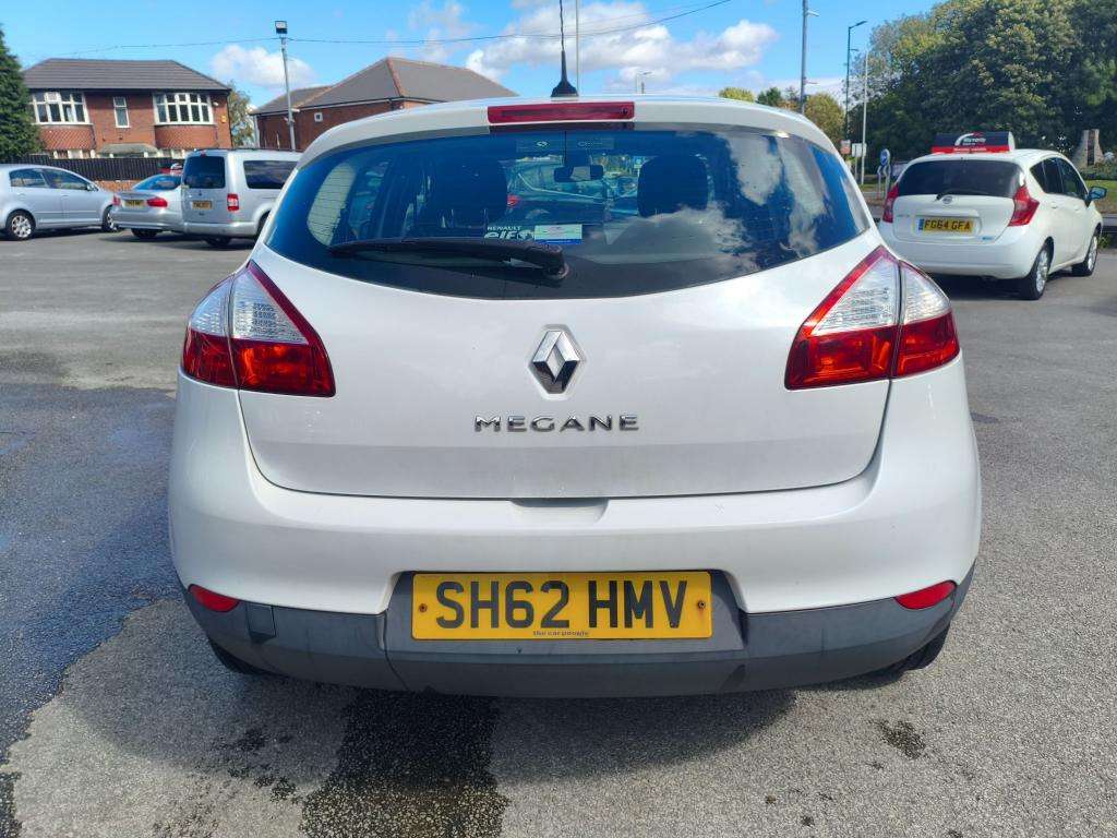 2012 RENAULT MEGANE 2012 RENAULT MEGANE