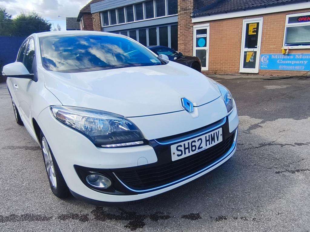2012 RENAULT MEGANE 2012 RENAULT MEGANE