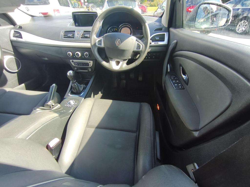 2012 RENAULT MEGANE 2012 RENAULT MEGANE