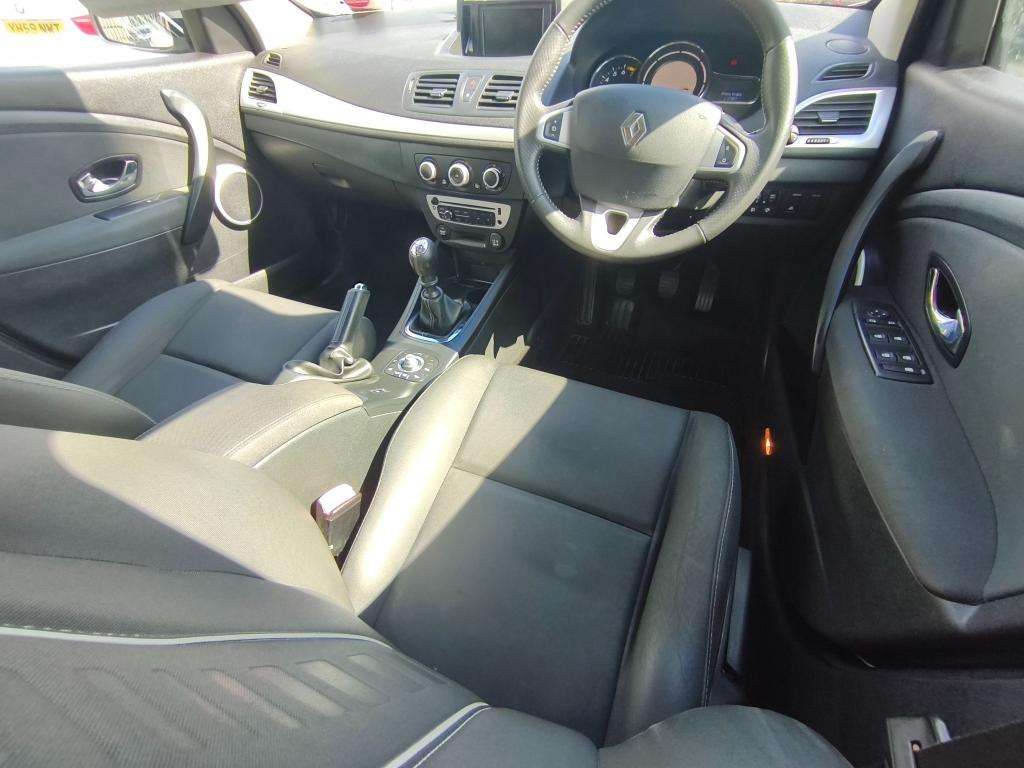 2012 RENAULT MEGANE 2012 RENAULT MEGANE