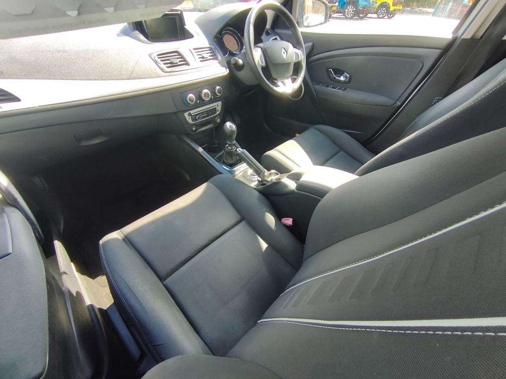 2012 RENAULT MEGANE 2012 RENAULT MEGANE