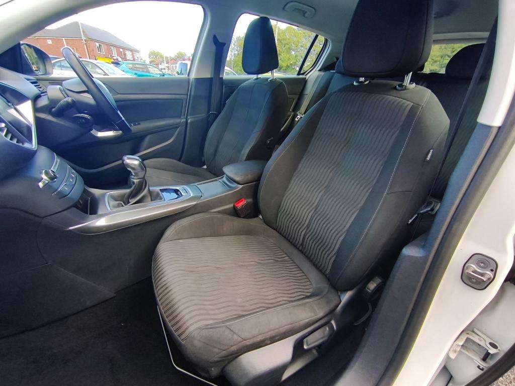 2014 PEUGEOT 308 2014 PEUGEOT 308