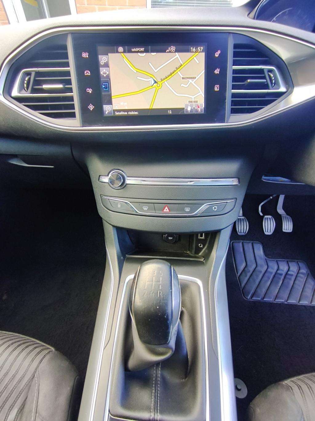 2014 PEUGEOT 308 2014 PEUGEOT 308