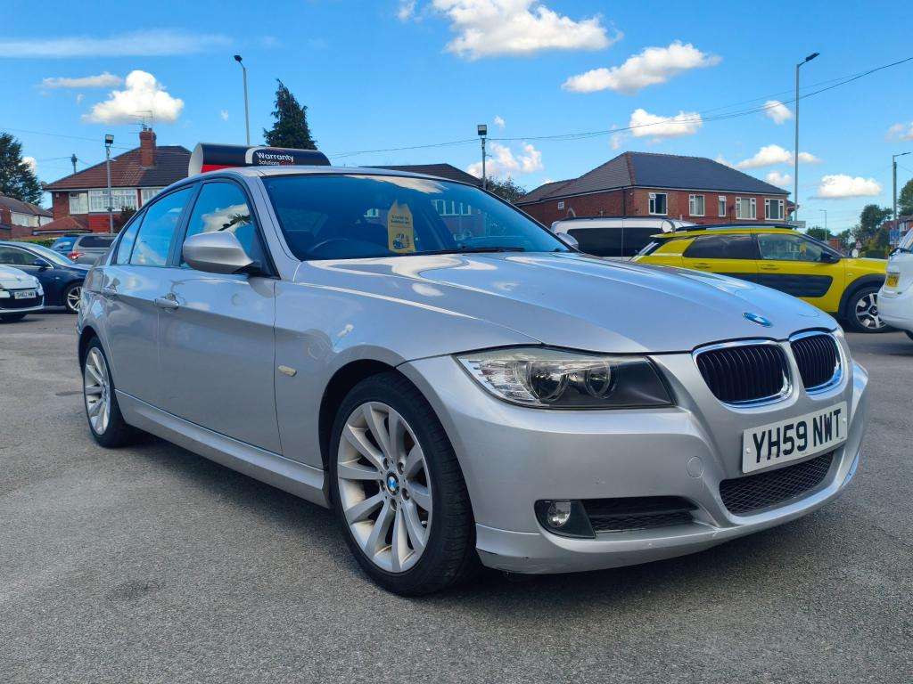 A 2009 BMW 3 SERIES 320d Se | Manual | Diesel | Saloon | Silver A 2009 BMW 3 SERIES 320d Se | Manual | Diesel | Saloon | Silver
