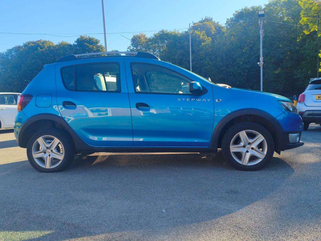 A 2014 DACIA SANDERO 2014 (63) Dacia Sandero Stepway Laureate TCe - Pet A 2014 DACIA SANDERO 2014 (63) Dacia Sandero Stepway Laureate TCe - Pet