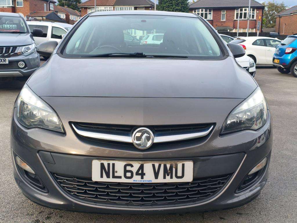 A 2014 VAUXHALL ASTRA 2014 Vauxhall Astra Excite 1.6 CDTi Ecoflex - Dies A 2014 VAUXHALL ASTRA 2014 Vauxhall Astra Excite 1.6 CDTi Ecoflex - Dies