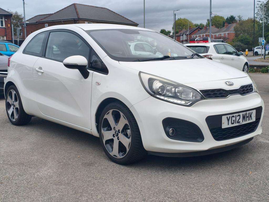 A 2012 KIA RIO 3 Ecodynamics Crdi | Diesel | Manual | Hatchback | A 2012 KIA RIO 3 Ecodynamics Crdi | Diesel | Manual | Hatchback |