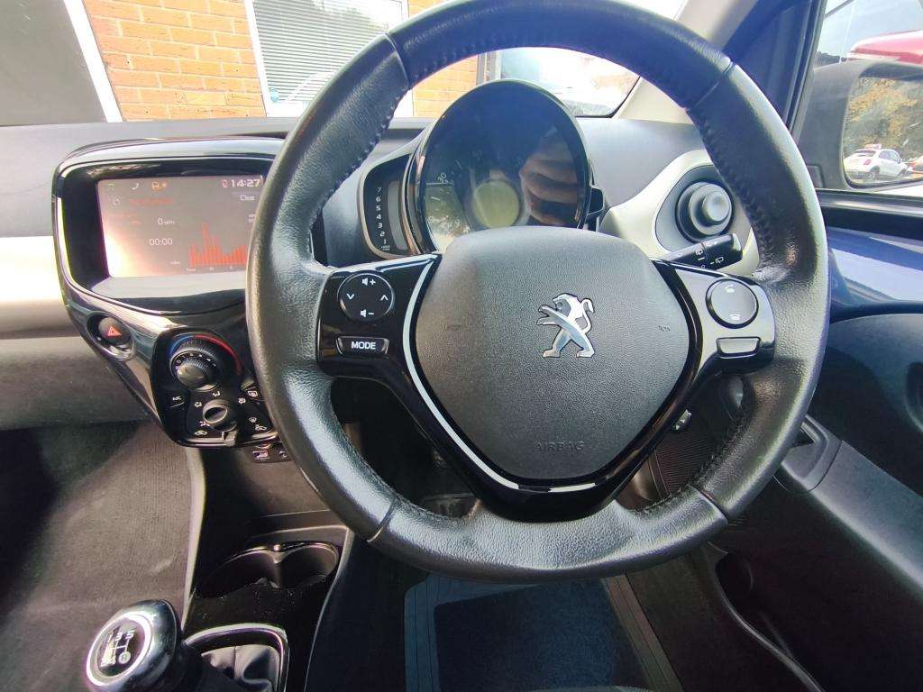 2014 PEUGEOT 108 2014 PEUGEOT 108