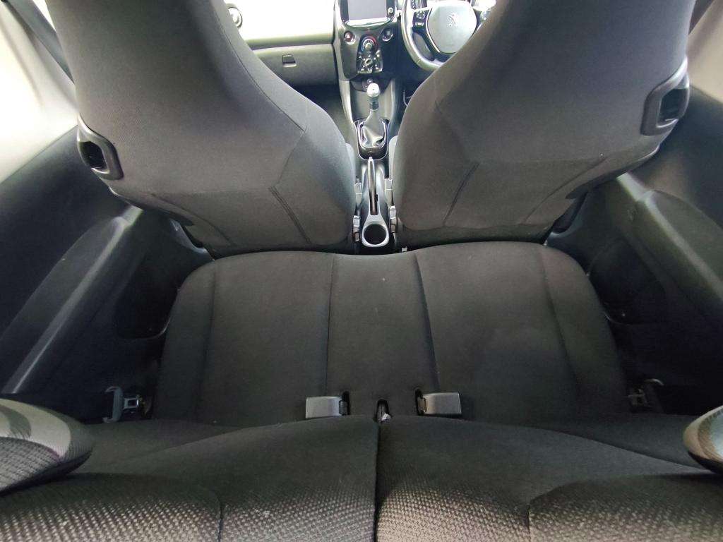 2014 PEUGEOT 108 2014 PEUGEOT 108