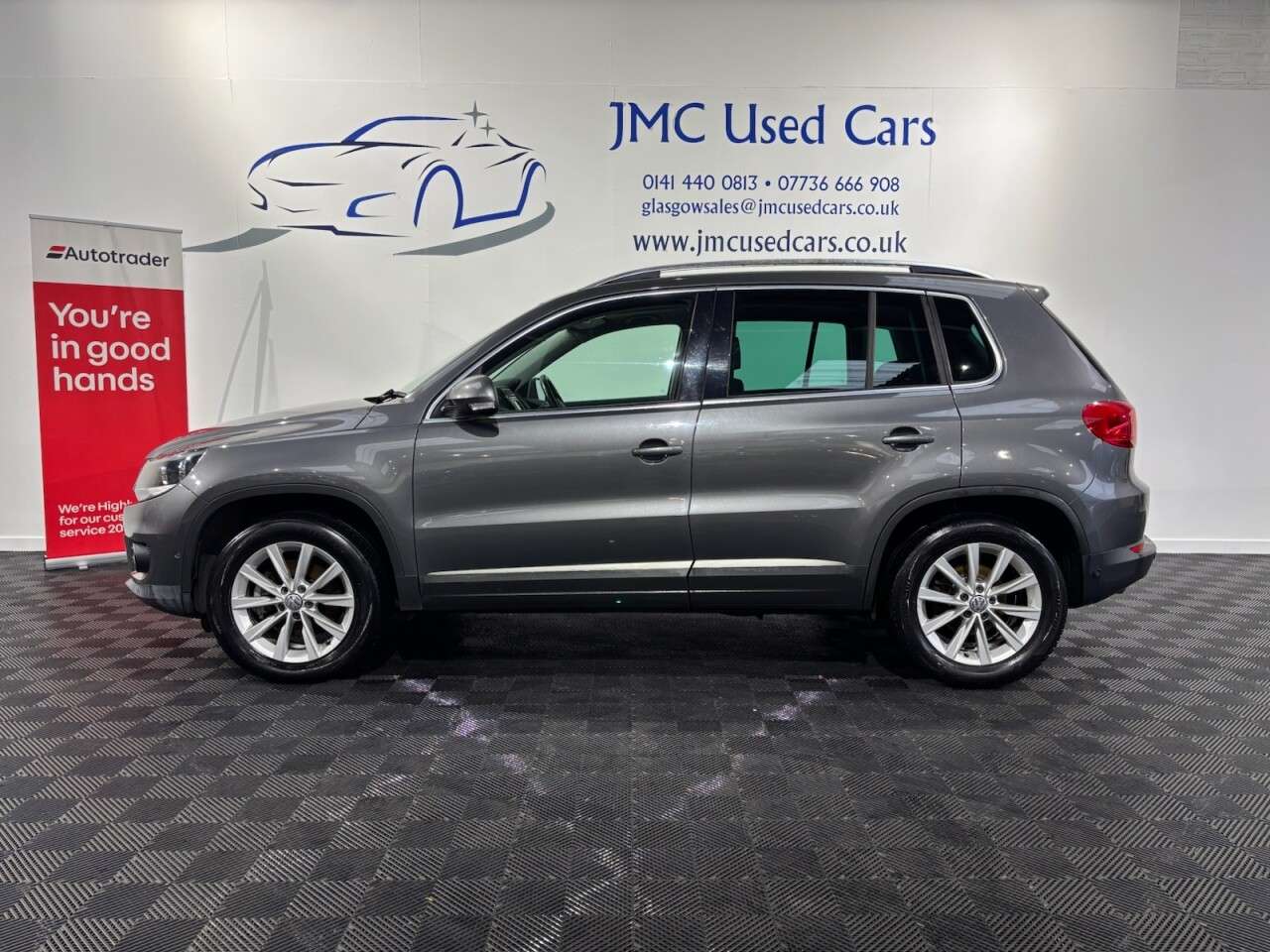 A 2012 VOLKSWAGEN TIGUAN 2.0 TDI BlueMotion Tech SE SUV 5dr Diesel Manual 4WD Euro 5 (s/s) (140 ps) A 2012 VOLKSWAGEN TIGUAN 2.0 TDI BlueMotion Tech SE SUV 5dr Diesel Manual 4WD Euro 5 (s/s) (140 ps)