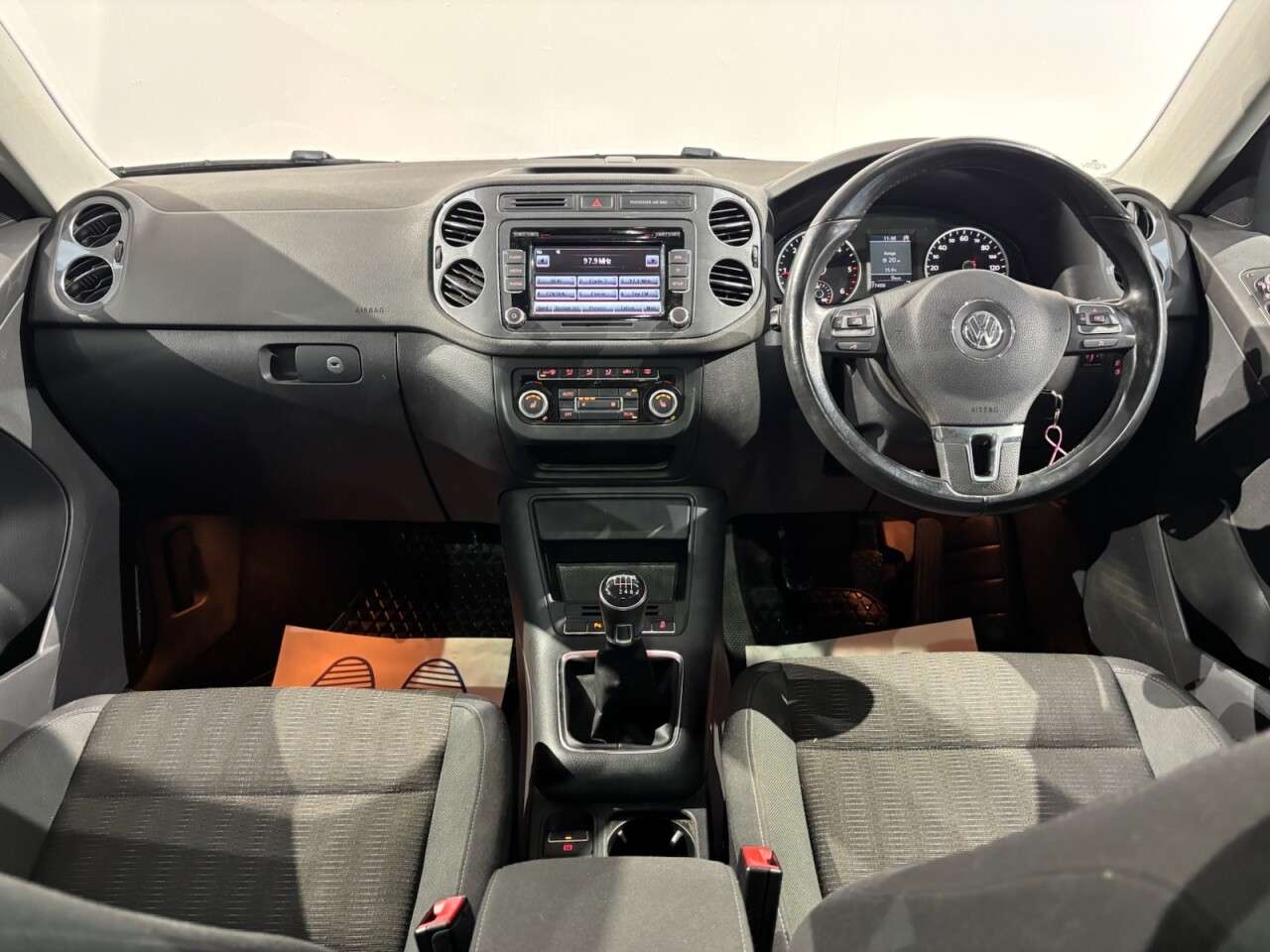 2012 VOLKSWAGEN TIGUAN 2012 VOLKSWAGEN TIGUAN